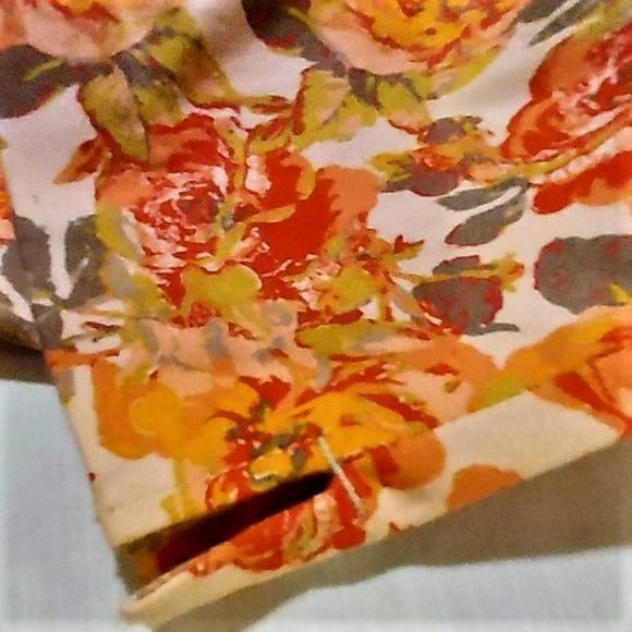 Madison Vintage Orange Combo Floral Crop Leg Pants Size 6 NWT - Picture 4 of 7